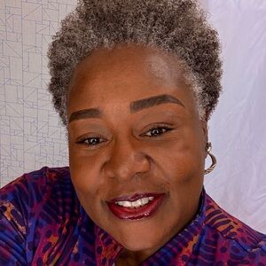 Meet your Posher, Felicia